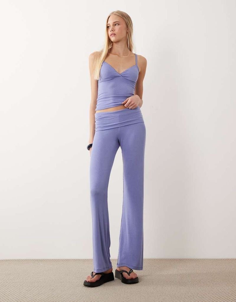 Sleep Recovery - Ensemble avec pantalon à taille rabattue et top à bonnets triangle - Bleu rêve XL