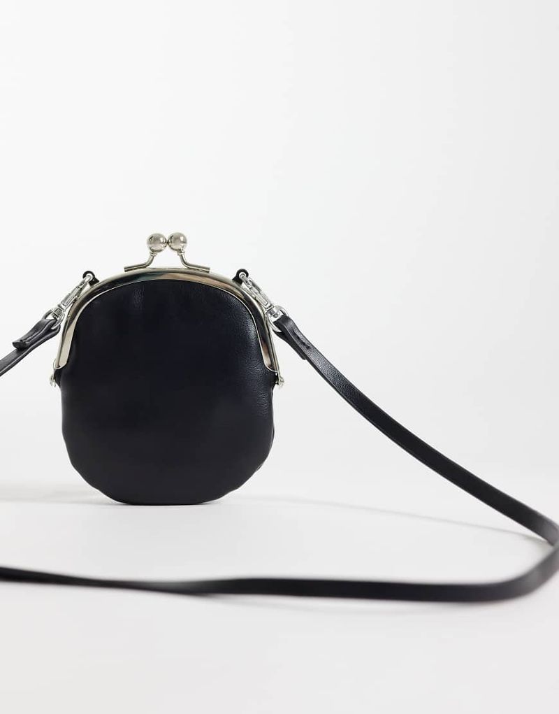 Kleiner Etui-Anhänger in Schwarz mit Rahmen Schwarz No Size