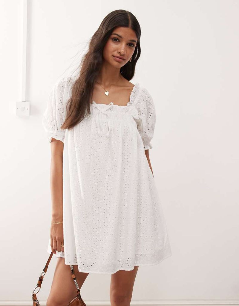 Hängerkleid mit Lochstickerei-Weiß Weiß 40