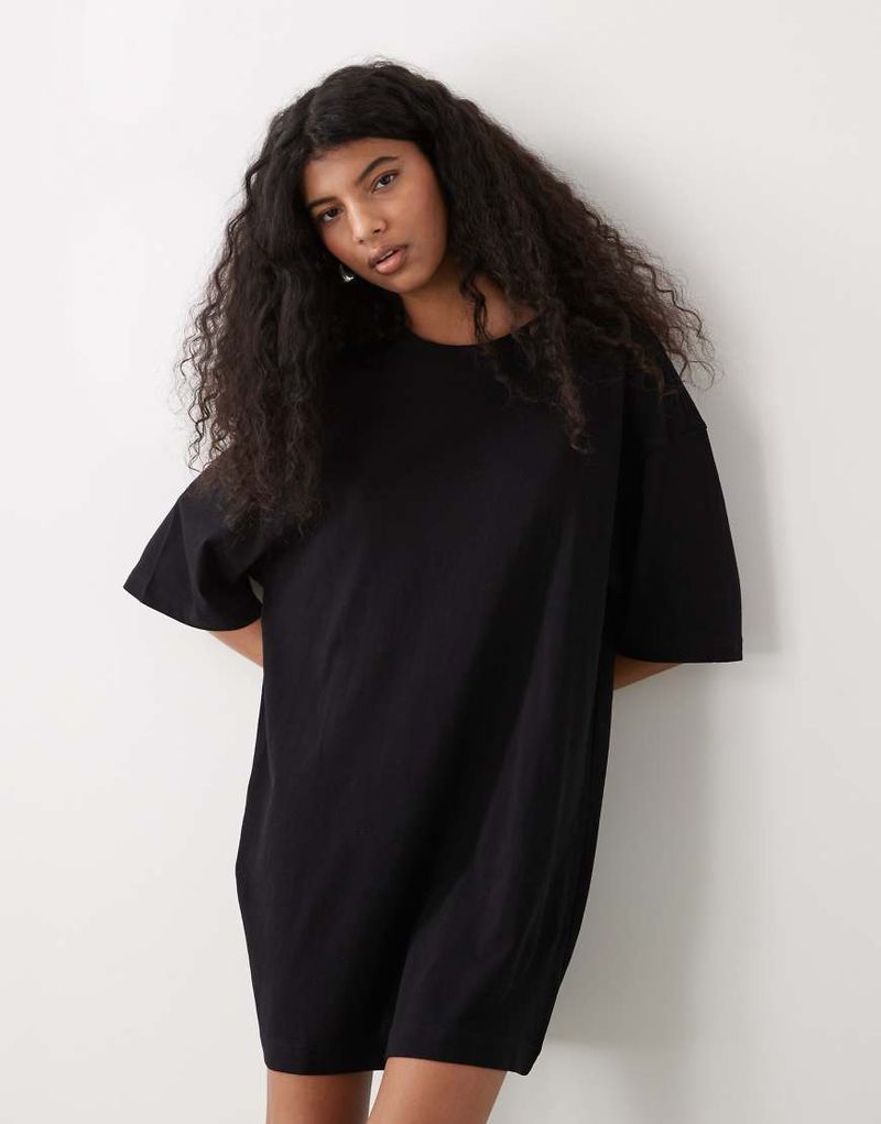 Oversize-T-Shirt-Kleid in Schwarz Schwarz L