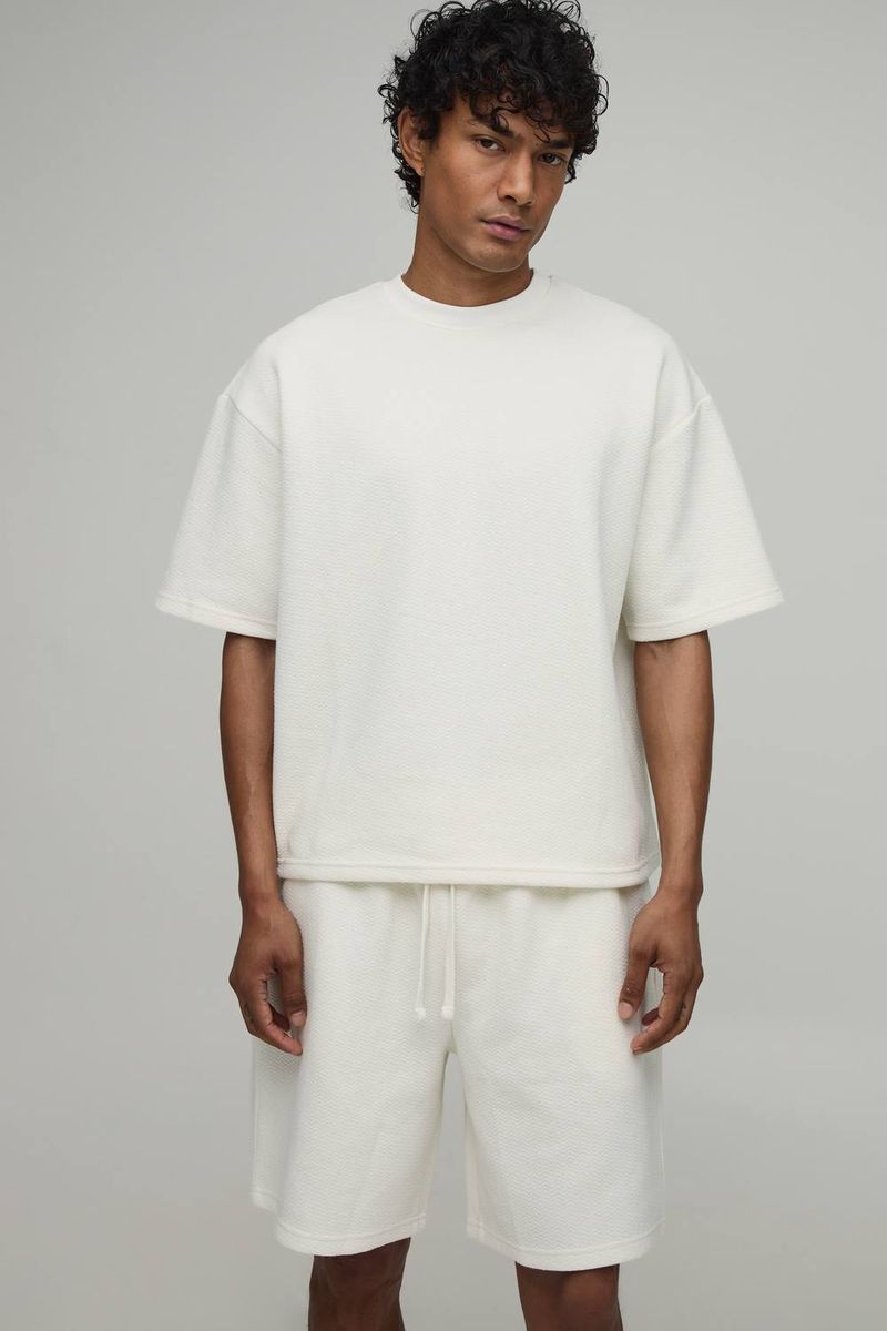 Herren Übergroßes Kastiges Welliges Jacquard-Oberteil & Weite Shorts Set Ecru Größe XL