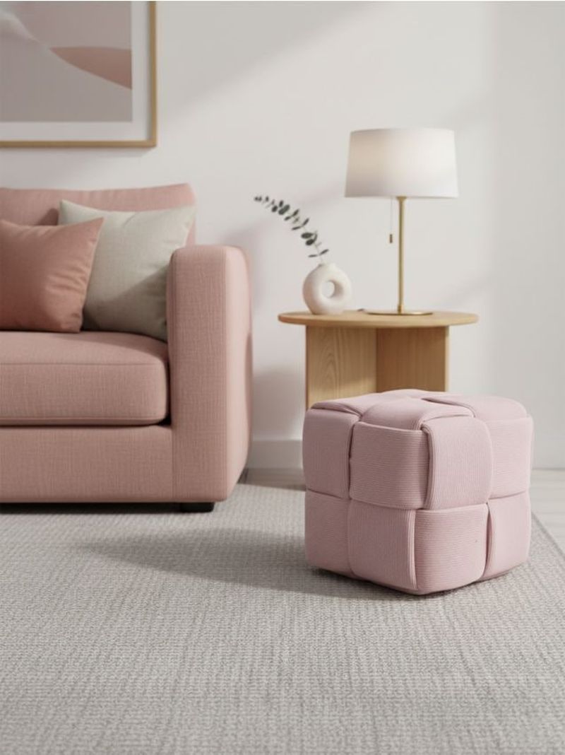 Pouf cubo con cuciture decorative - rosa pastello