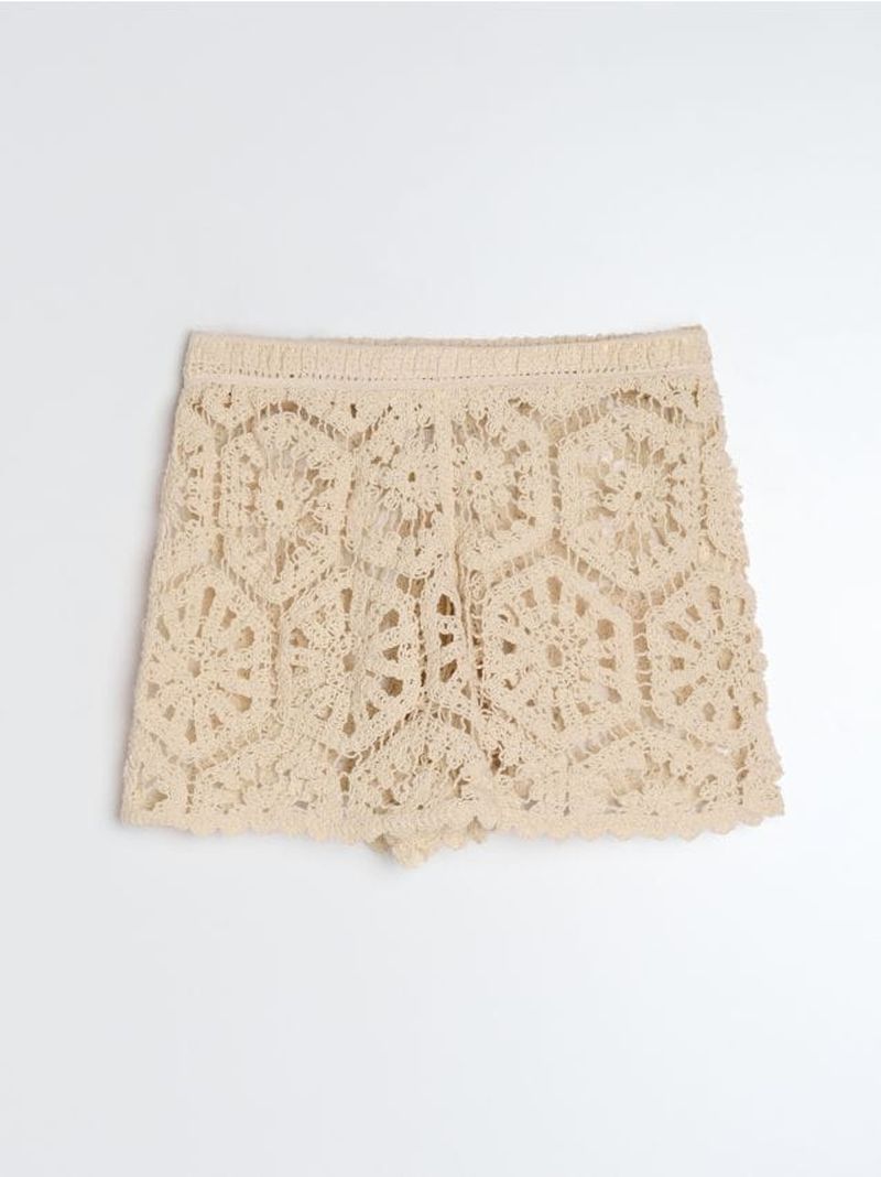 Pantaloni corti traforati - beige