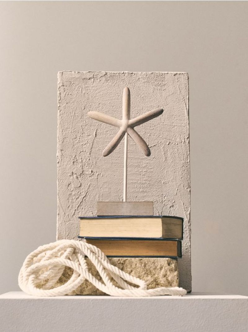 Decorazione da appoggio con motivo di stella marina - beige